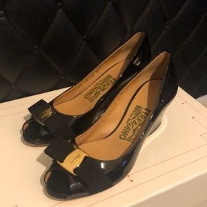 Womens Salvatore Ferragamo